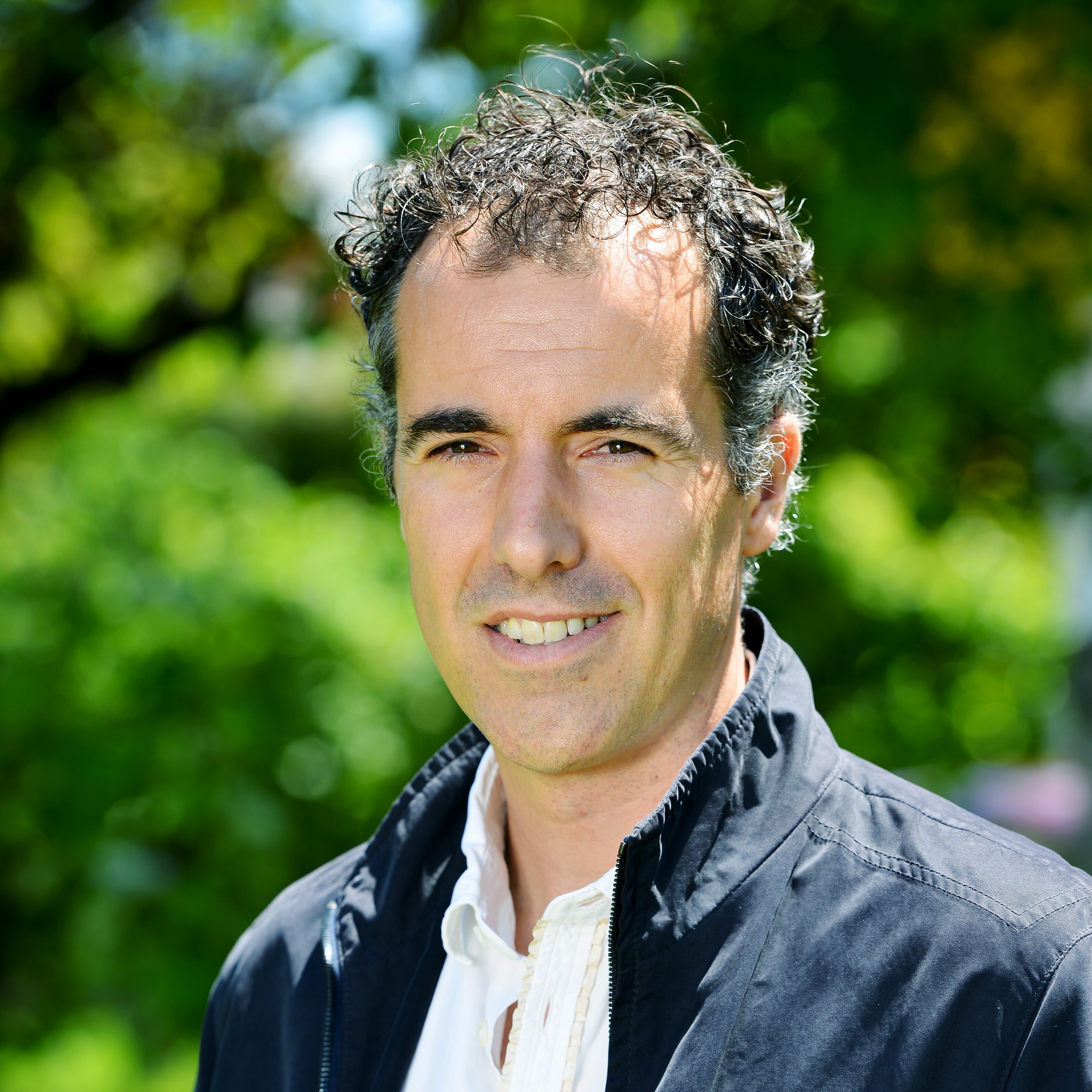Dr. Milan Hosta